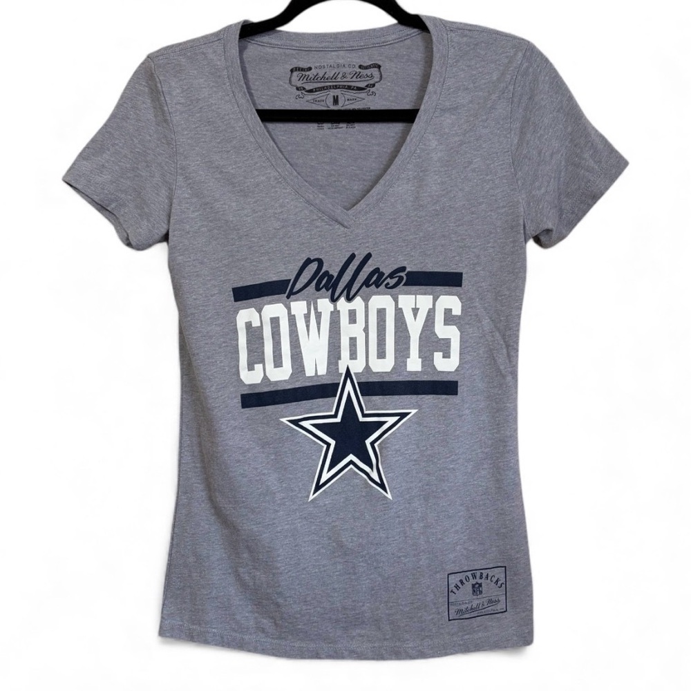 Mitchell & Ness Dallas Cowboys Gray V-Neck T-Shirt NFL Size Medium